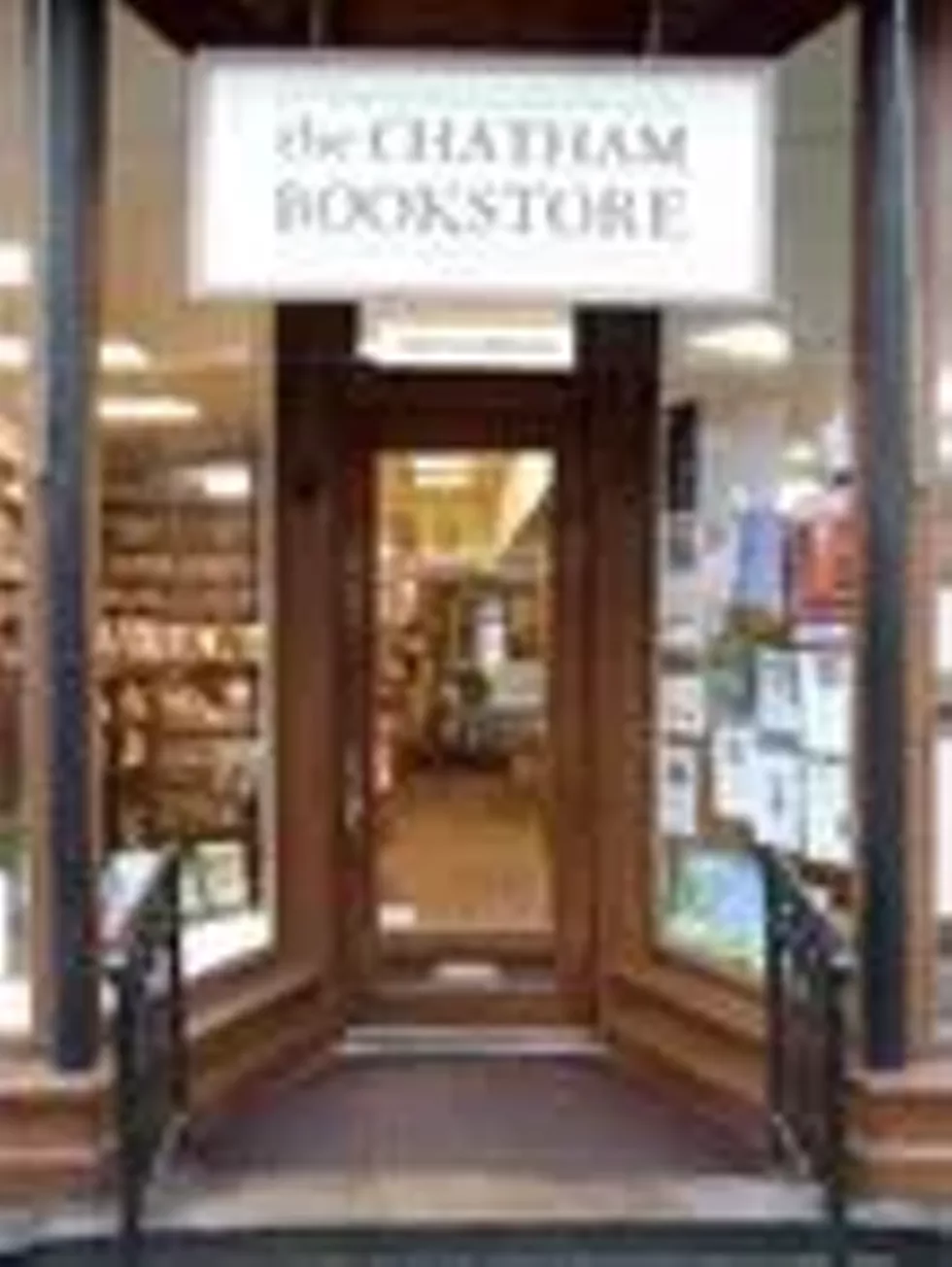 fec93d1e_chatham_bookstore_resized.webp