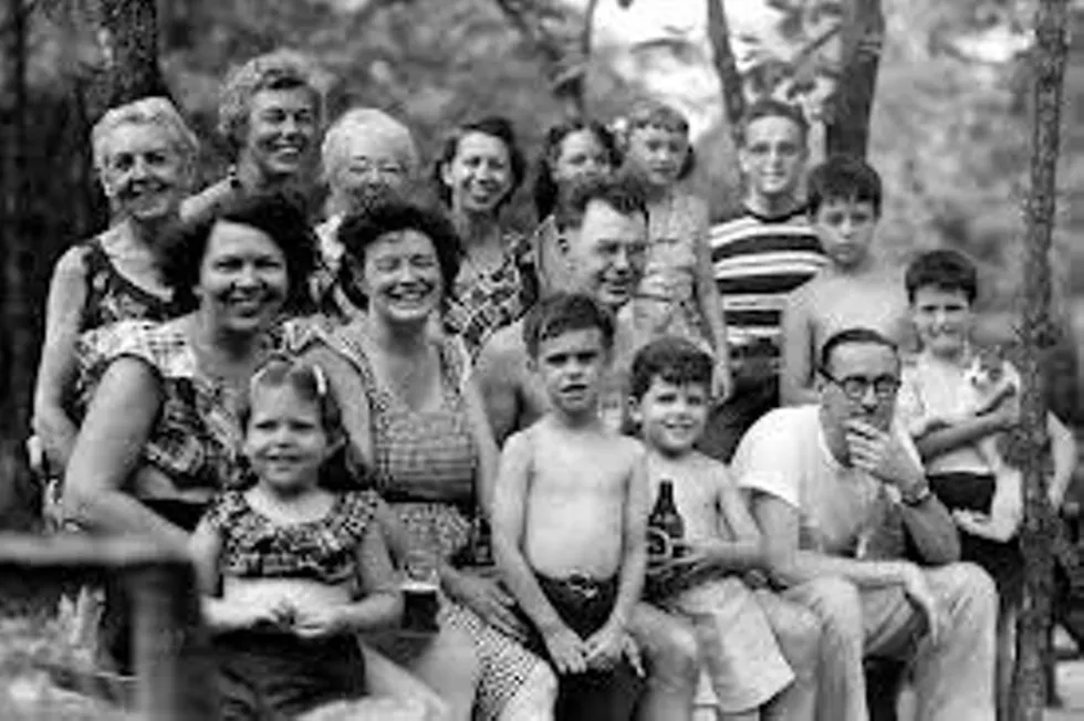 13a7a548_family_2.webp