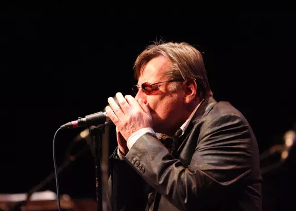 c5c2b114_southsidejohnny527x376.webp