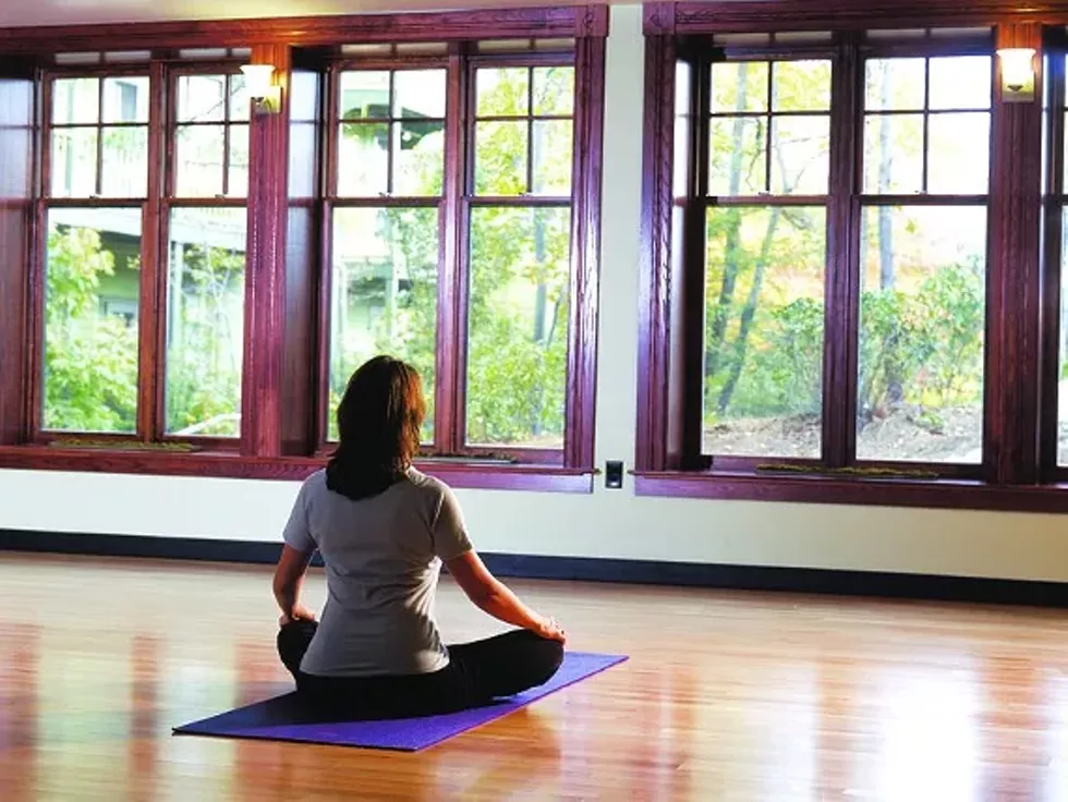b4228db9_spa_yoga_motion_room_-daniel_aubrey.webp
