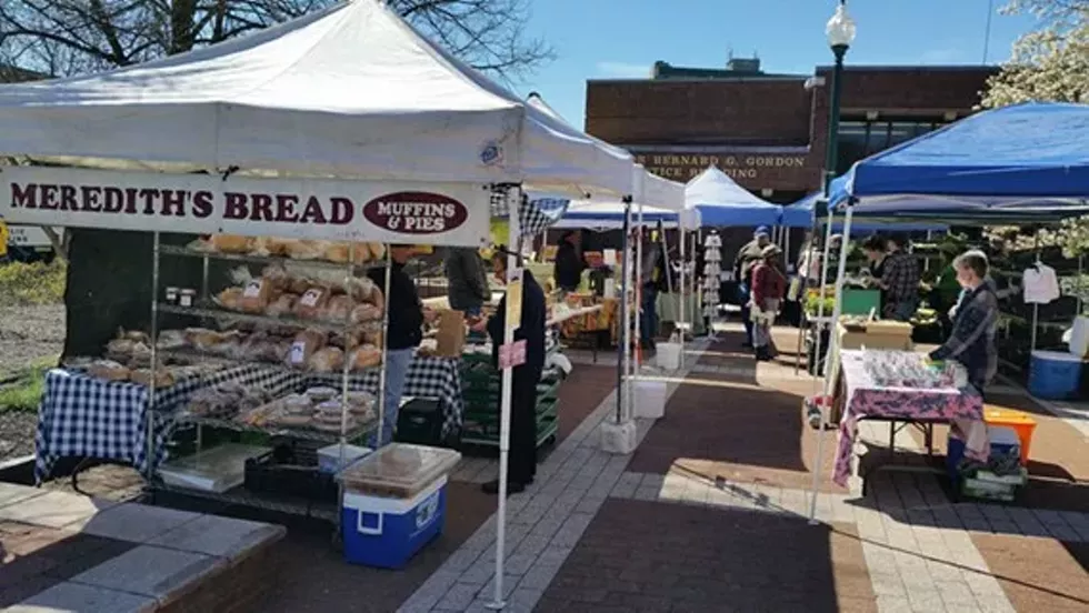 54f9dd32_spring_market_2015_resize_002.webp