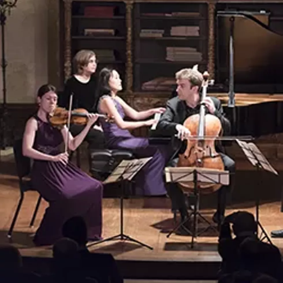 607888bc_20151122caramoor_5879.webp