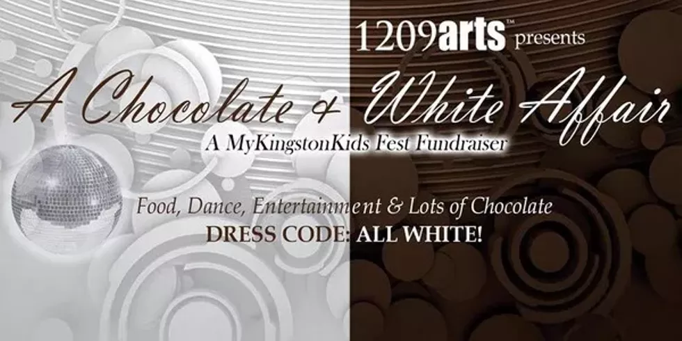 02d1b3a9_a_chocolate_and_white_affair.jpg.resized.webp