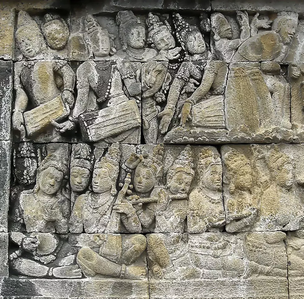 djam_jong_borobudur_wiki.webp