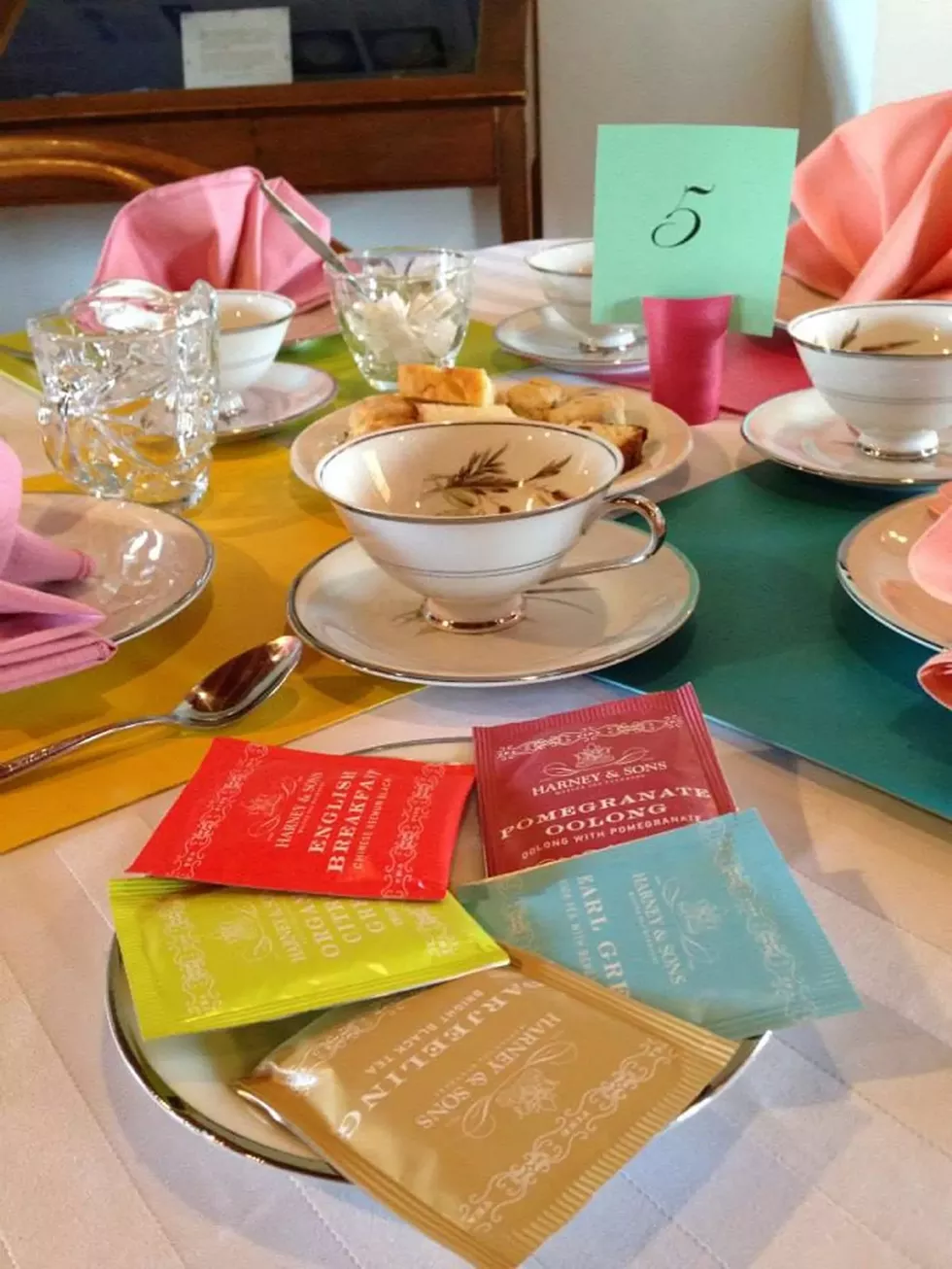 Table setting at Mount Gulian