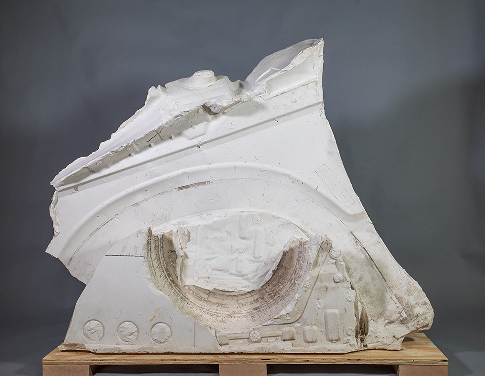 Calf, 2019 by Dan Devine. Cast plaster, 43x55x12 inches