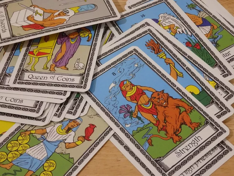 tarot_club_fb_7.webp