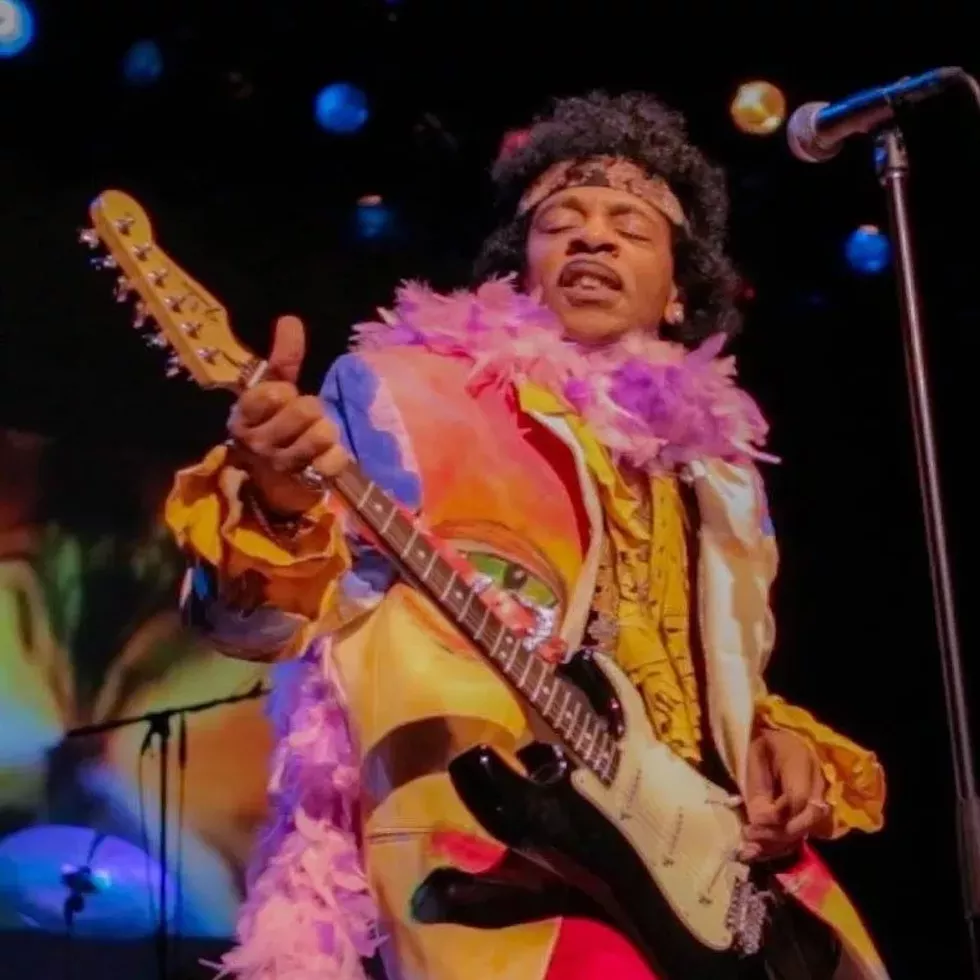 hendrix1_1_.webp