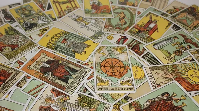 Image: Tarot Club