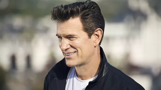 Image: Chris Isaak