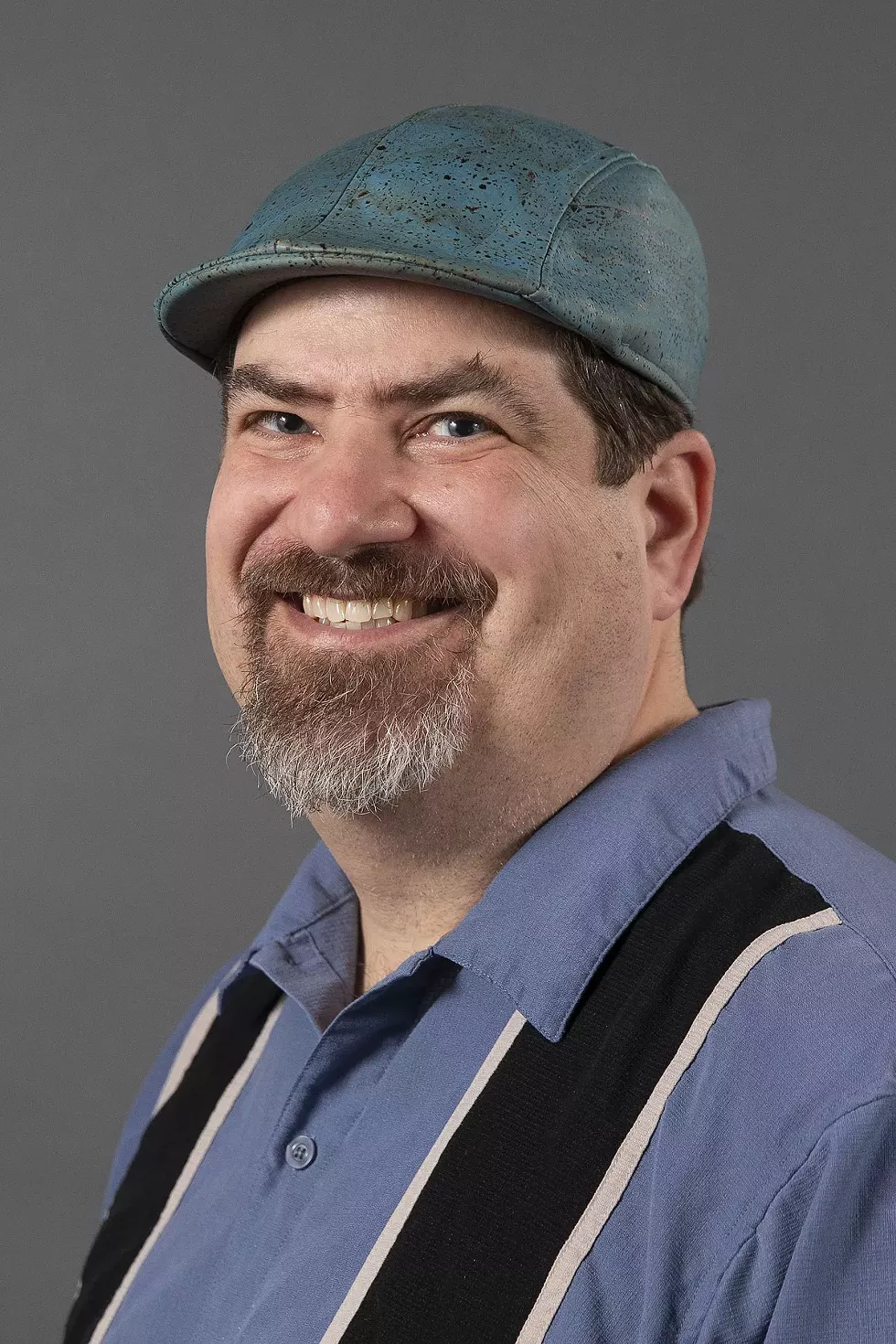 Jos&eacute; Perill&aacute;n, Associate Professor of Physics and Science, Technology, and Society Program (STS) Director