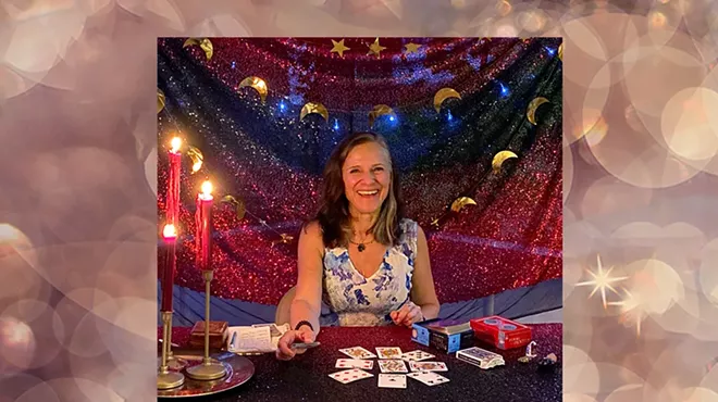 Image: 15-Minute Card Readings with Risa