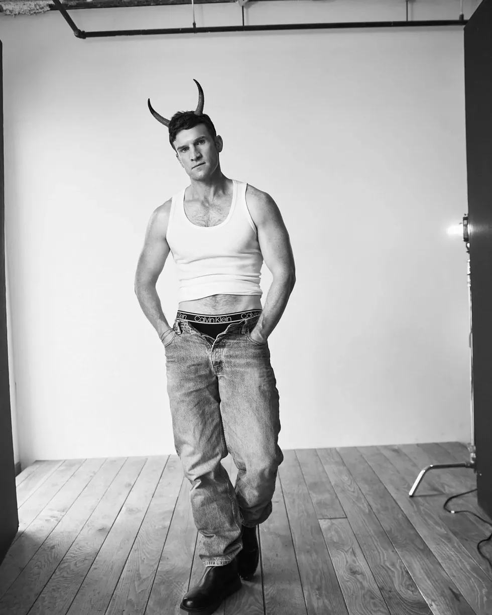 Big Gay Hudson Valley brings broadway favorite and star of HBO's Gilded Age, Claybourne Elder in his one man show, 'I Want To Be Bad' to Kingston's Old Dutch Church for a special one night only show on Saturday, March 9th.