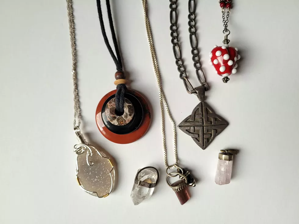 power_pendant_3.webp