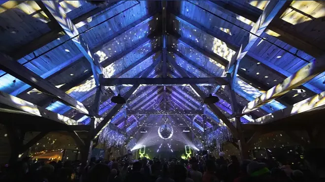 Image: Disco Chalet: Spectacle