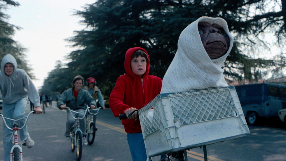 Elliott races to help his new friend get home.