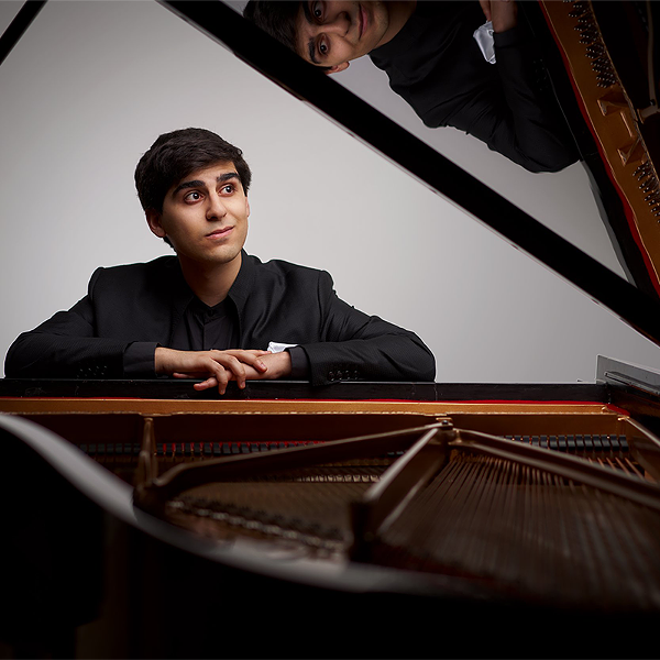 Evren Ozel, piano