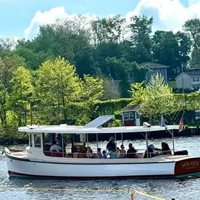 Image: Father's Day Brunch Cruise Aboard the Solaris