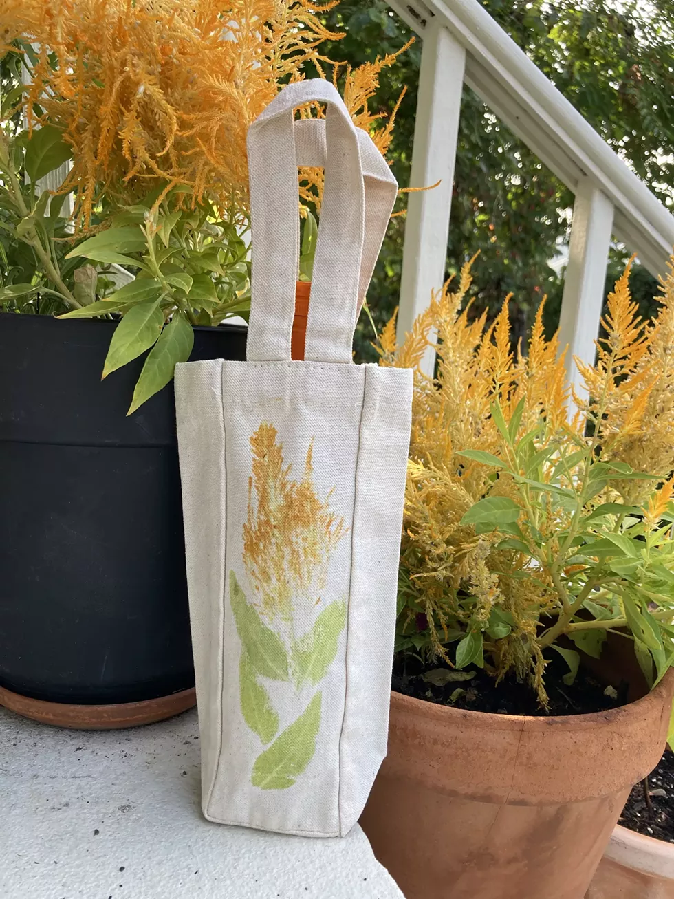 Flower Pounded Tote