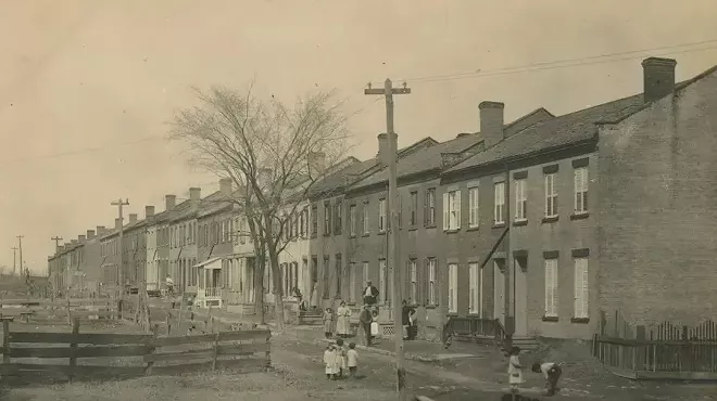 Image: Historic Brick Row