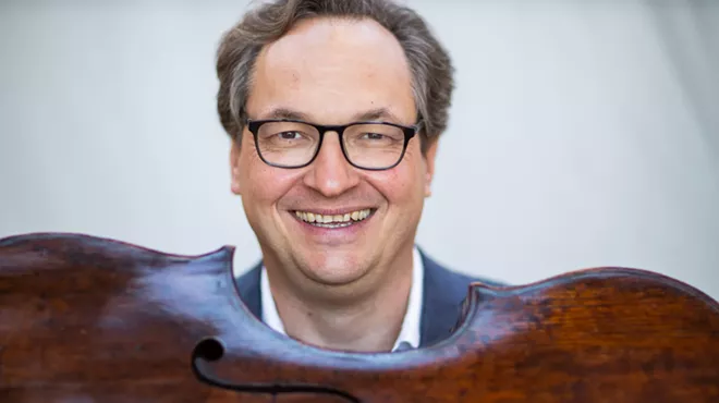 Image: Hotchkiss Philharmonic Orchestra Presents Acclaimed Cellist Alexander H&uuml;lshoff