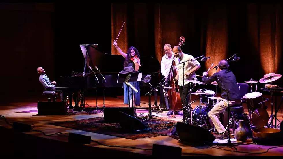 Azmeh, Wjeratne and Chaker in Conceret