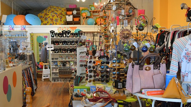 Kingston Gift Shop Bop to Tottom to Close March 26