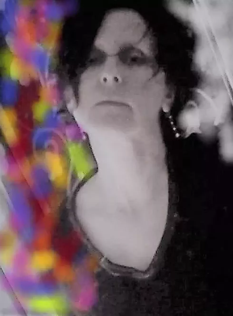 b_x_w_mo_filter.webp