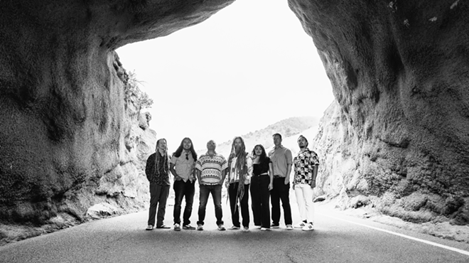 Image: Mike Love & The Full Circle