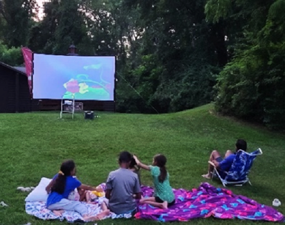 copake-movie_night.png