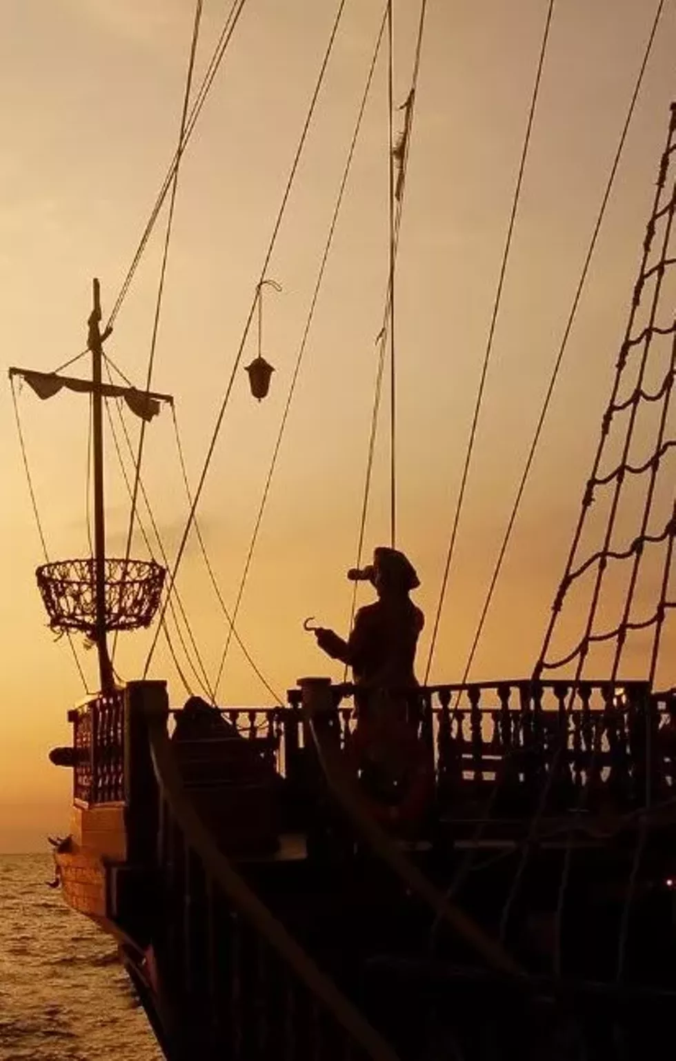 pirate_ship_cropped.webp