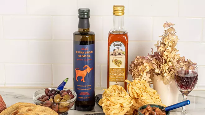 Image: Olde Hudson: Hudson's Ever-Expanding Gourmet Specialty Grocer