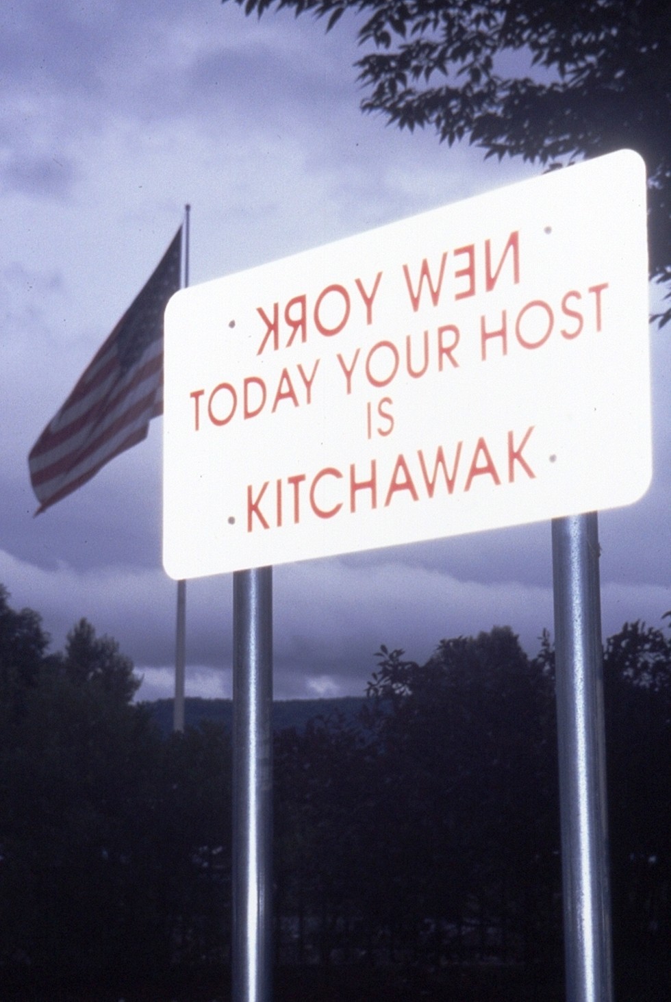 Hock E Aye Vi Edgar Heap of Birds, site-specific installation of Native Hosts (Kitchawak) in Peekskill, 2004