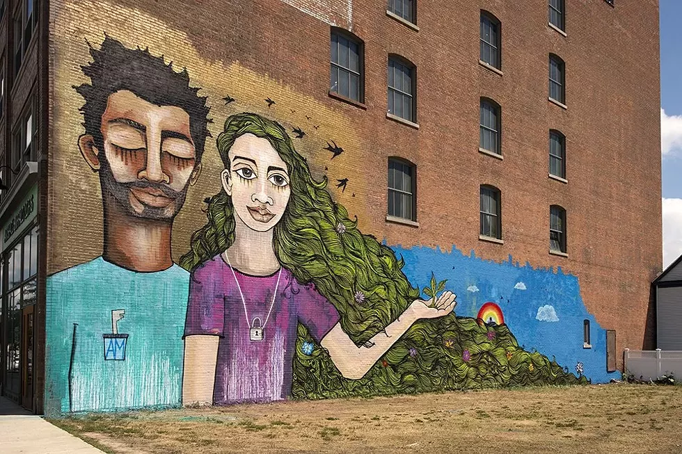 Mural by Alice Mizrachi