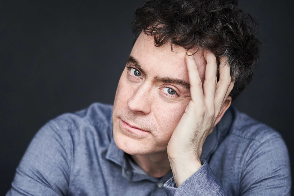 Paul Lewis, piano