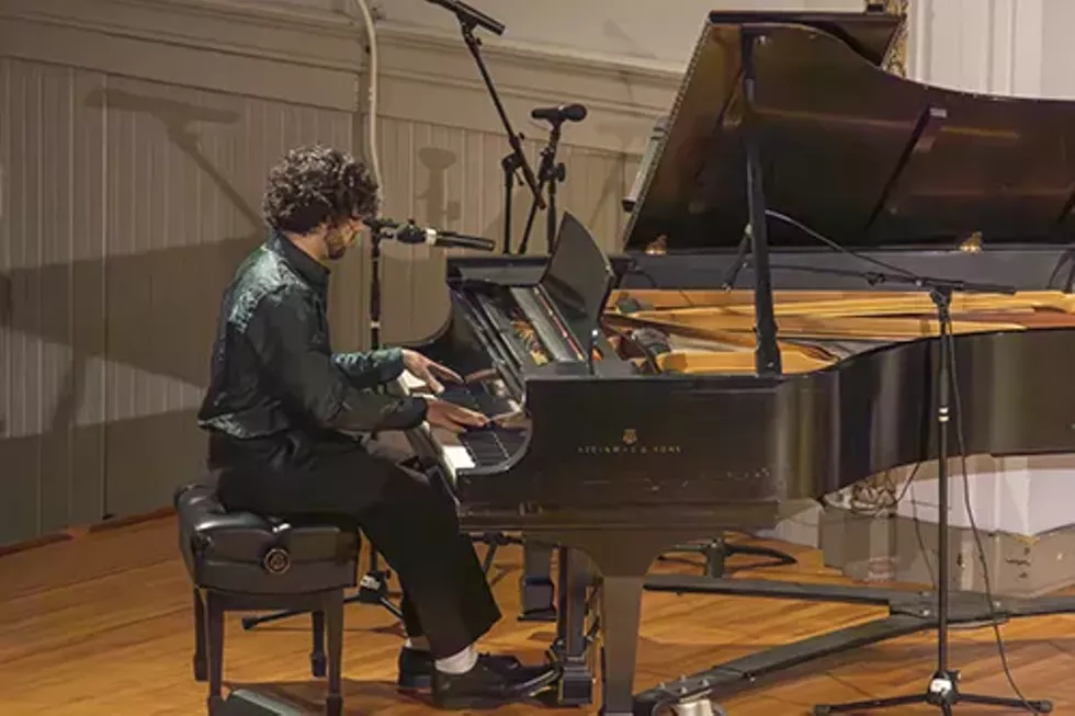 piano_copy.webp