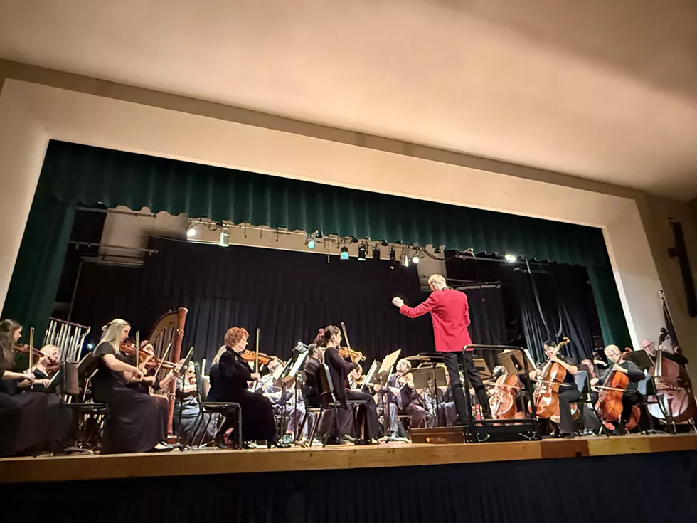Guest conductor William Stevens with Northern Dutchess Symphony Orchestra