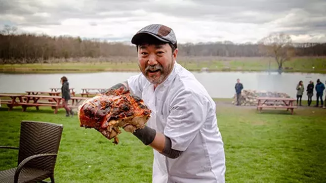 Image: SUMMER PIG ROAST