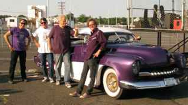 Surf's Up in Bearsville with the Purple K'nif