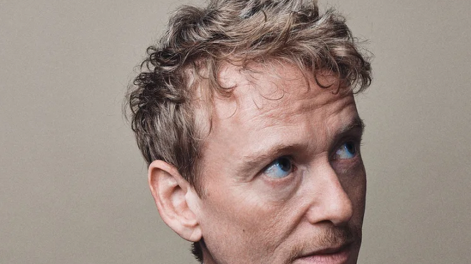 Image: TEDDY THOMPSON in concert