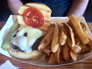 The Matchbox Cafe in Rhinebeck: Burgers & Brownies