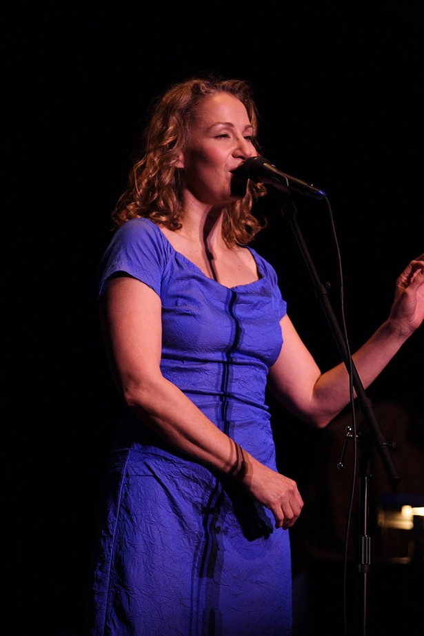 Joan Osborne to Perform in Woodstock