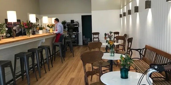 Coffee and wine bar coming along : r/espresso