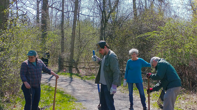 Image: Volunteer work party!