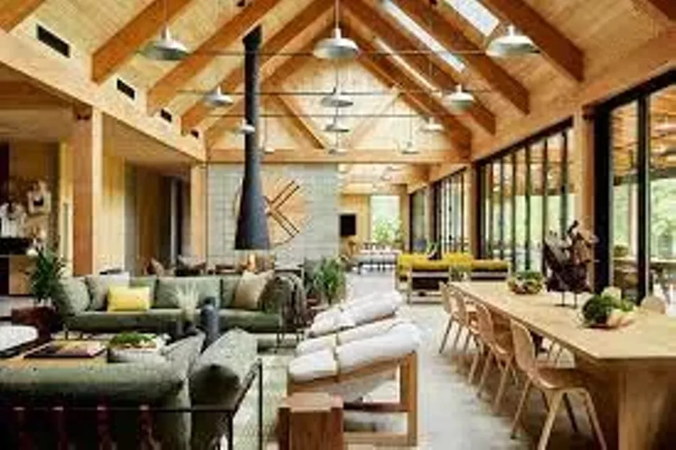 clubhouse.webp