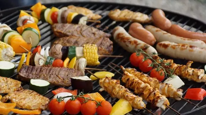 Image: Wine & BBQ