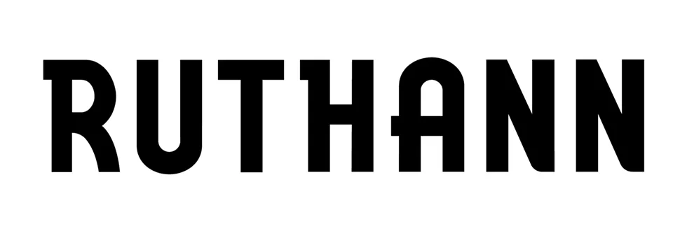 ruthann_boxed_b-w.webp